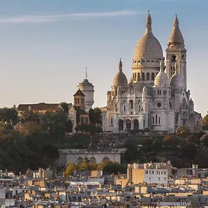 Abbesses Montmartre Apartment Paris